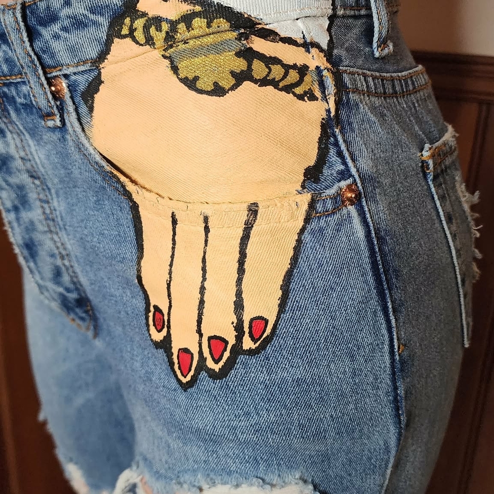 Signature Light Blue Ripped Skinny Jeans Size Small. ARTIST DESIGNED AND PAINTED